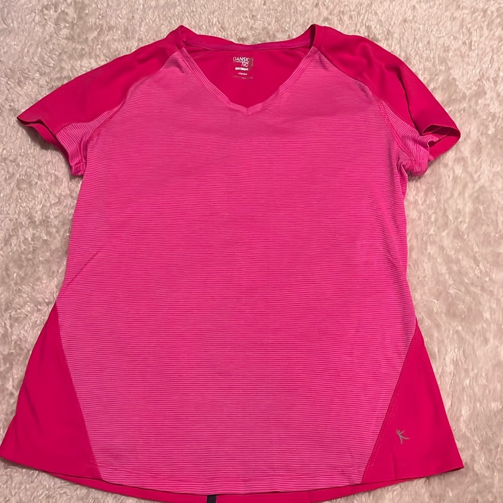 Danskin Now, Pink dry-fit shirt. Size: Adult Small